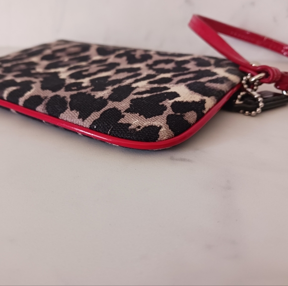 Coach Park Ocelet Small Wristlet - Picture 10 of 15